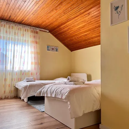 Emmis Mansion 3* Hamminkeln